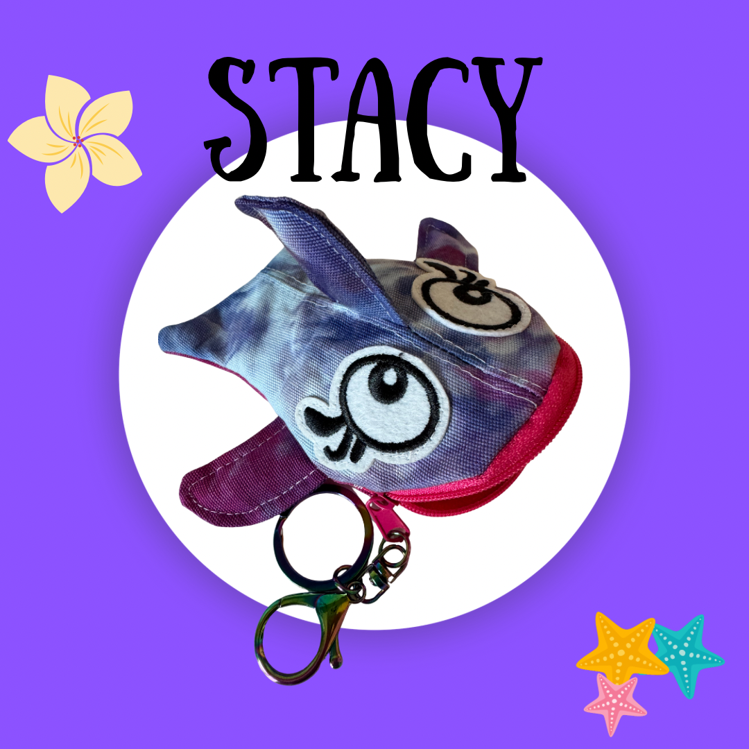 Stacy- Mini Shark Zip Bag