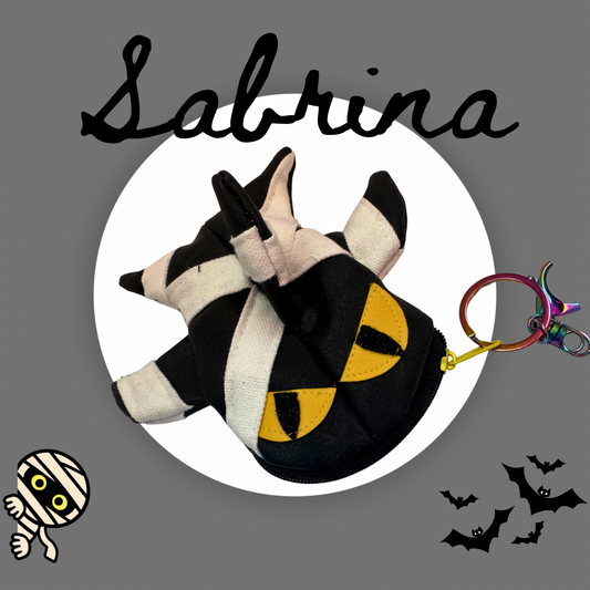 Sabrina - Mummy Mini Shark Zip Bag