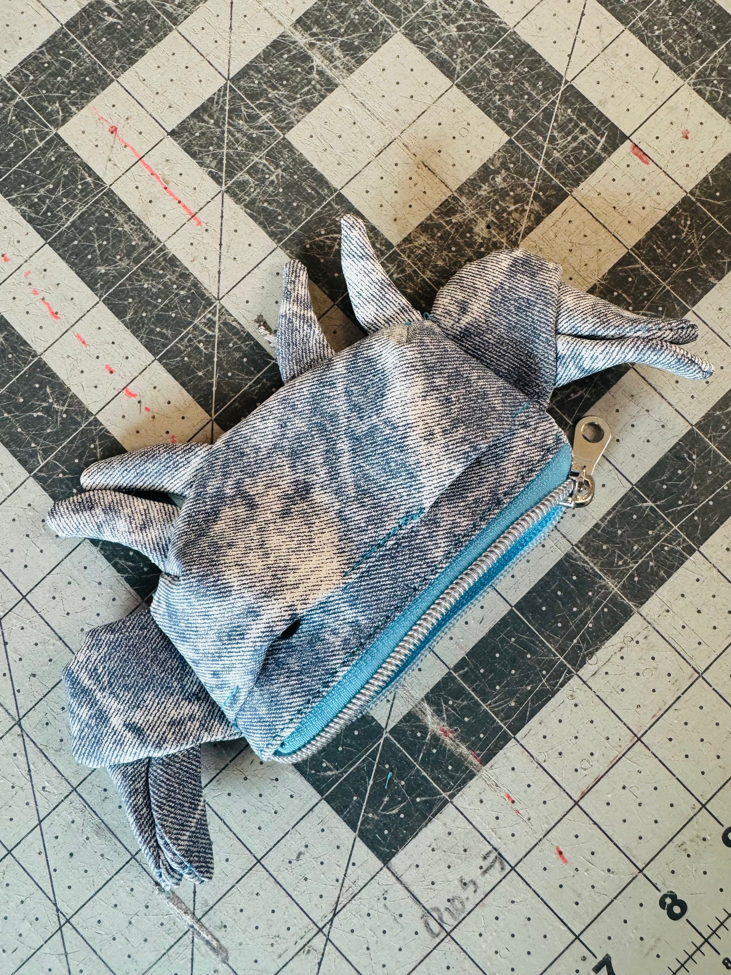 Levi- Denim Snappy Crab