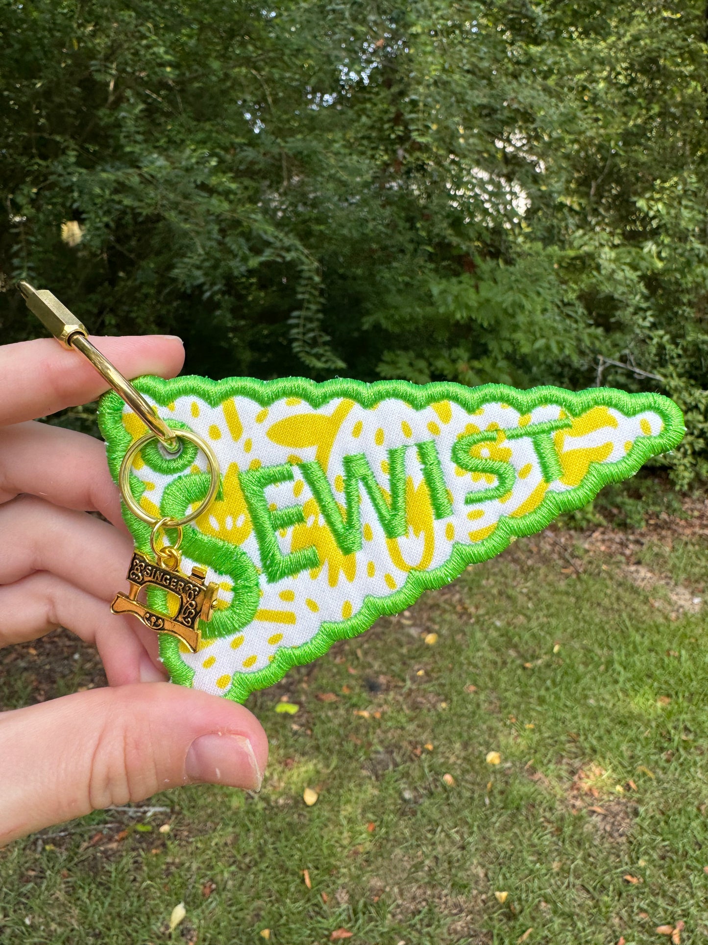 Sewist Pennant Bag Tag